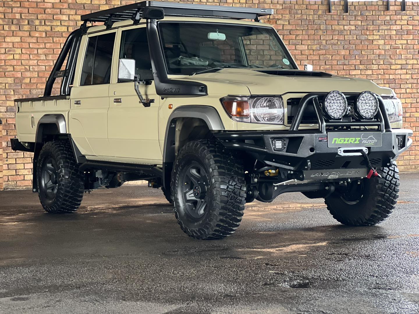 2023 Toyota Land Cruiser 4.5D LX V8 Double Cab
