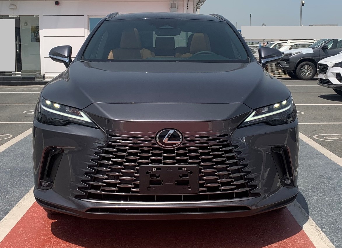 LEXUS