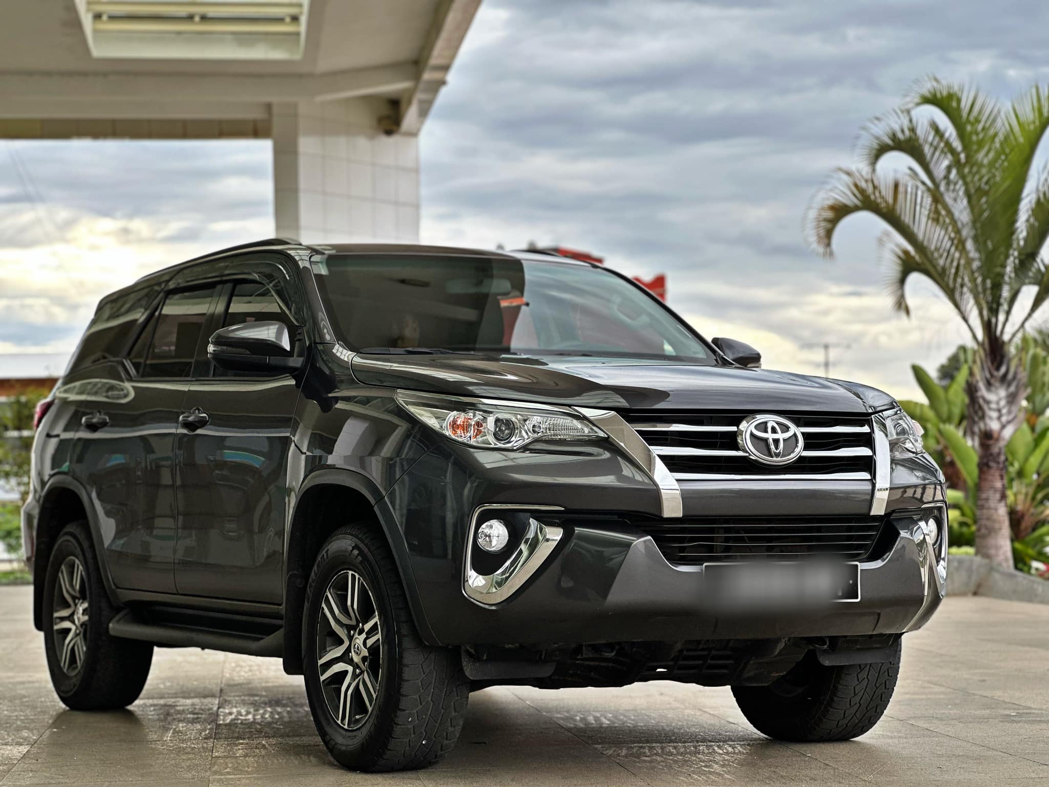 Toyota Fortuner  2.8 L Turbo Diesel  2020