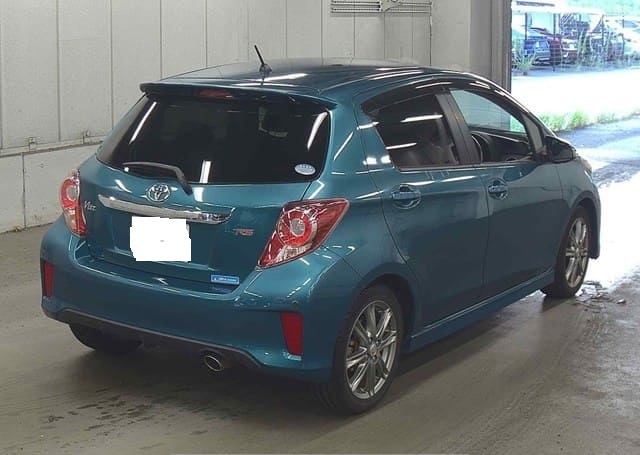 2014 TOYOTA VITZ RS