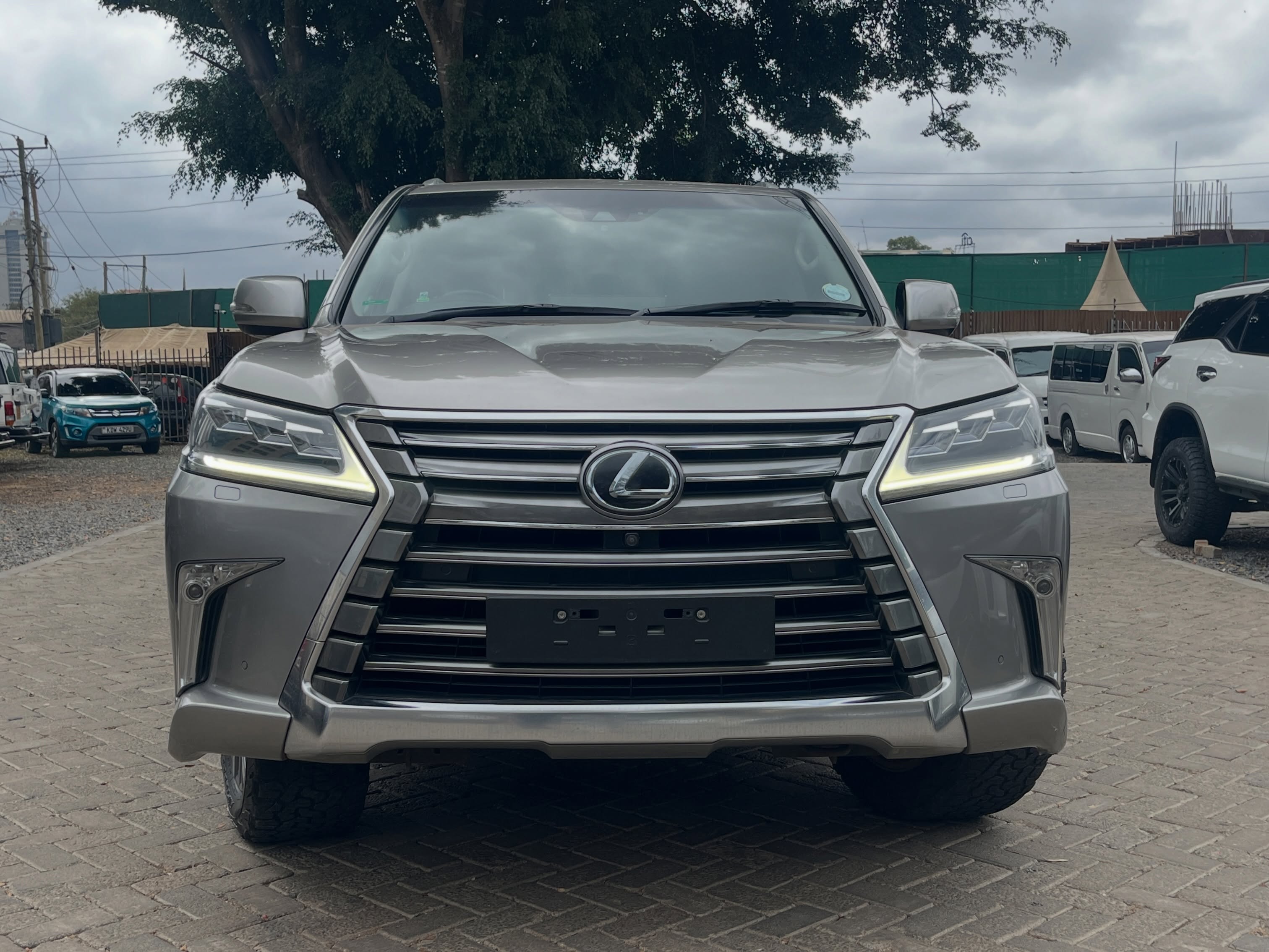 2016 Lexus LX 450d