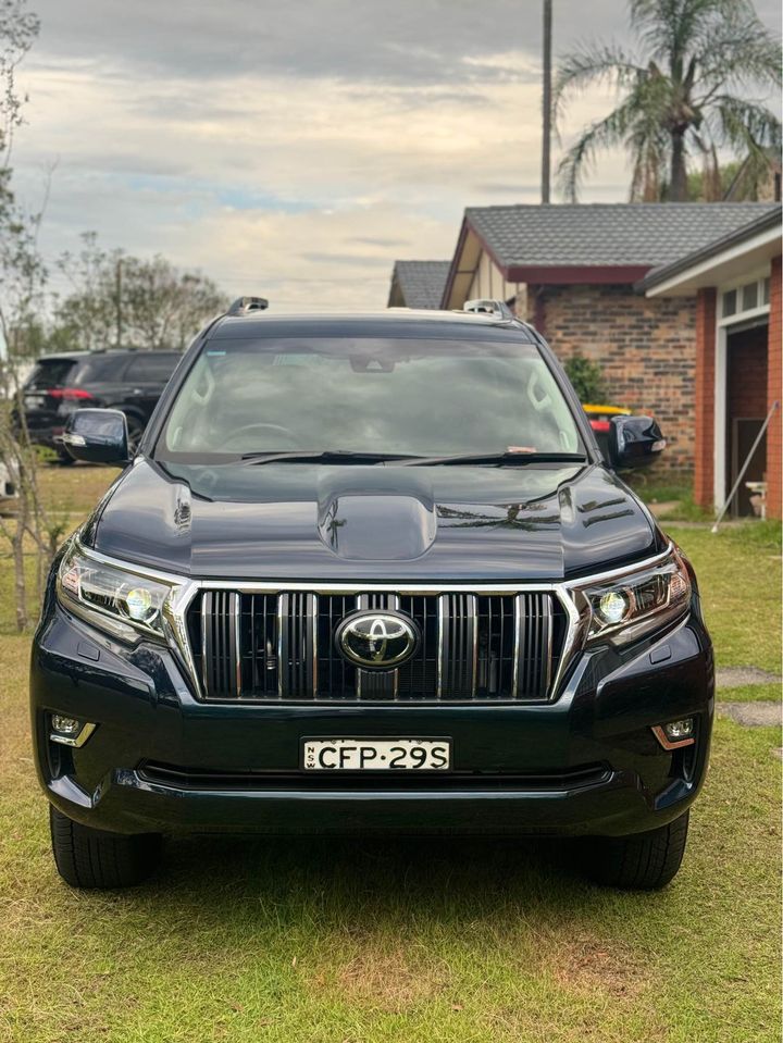 Toyota GXL Land Cruiser Prado 2022