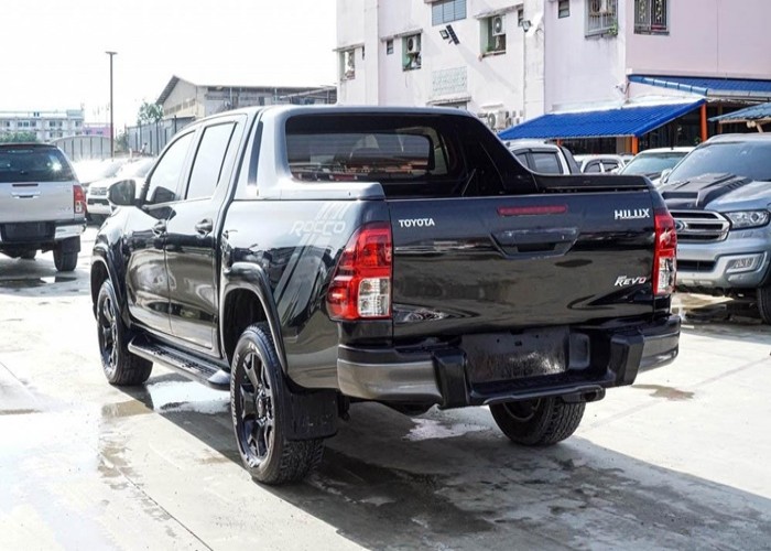 TOYOTA HILUX 2020