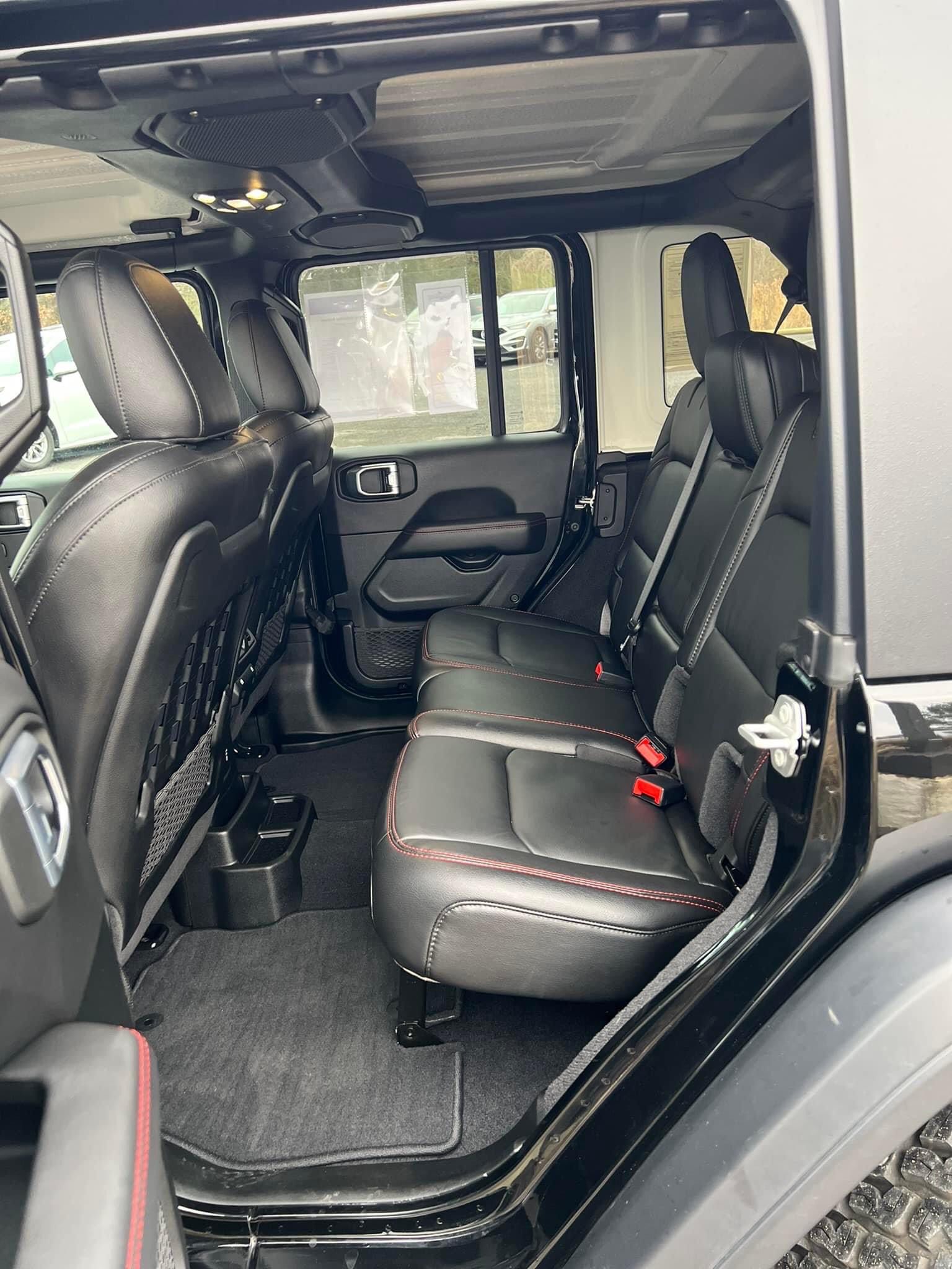 TOYOTA Prado 3.0L Diesel TX 4X4 SUV