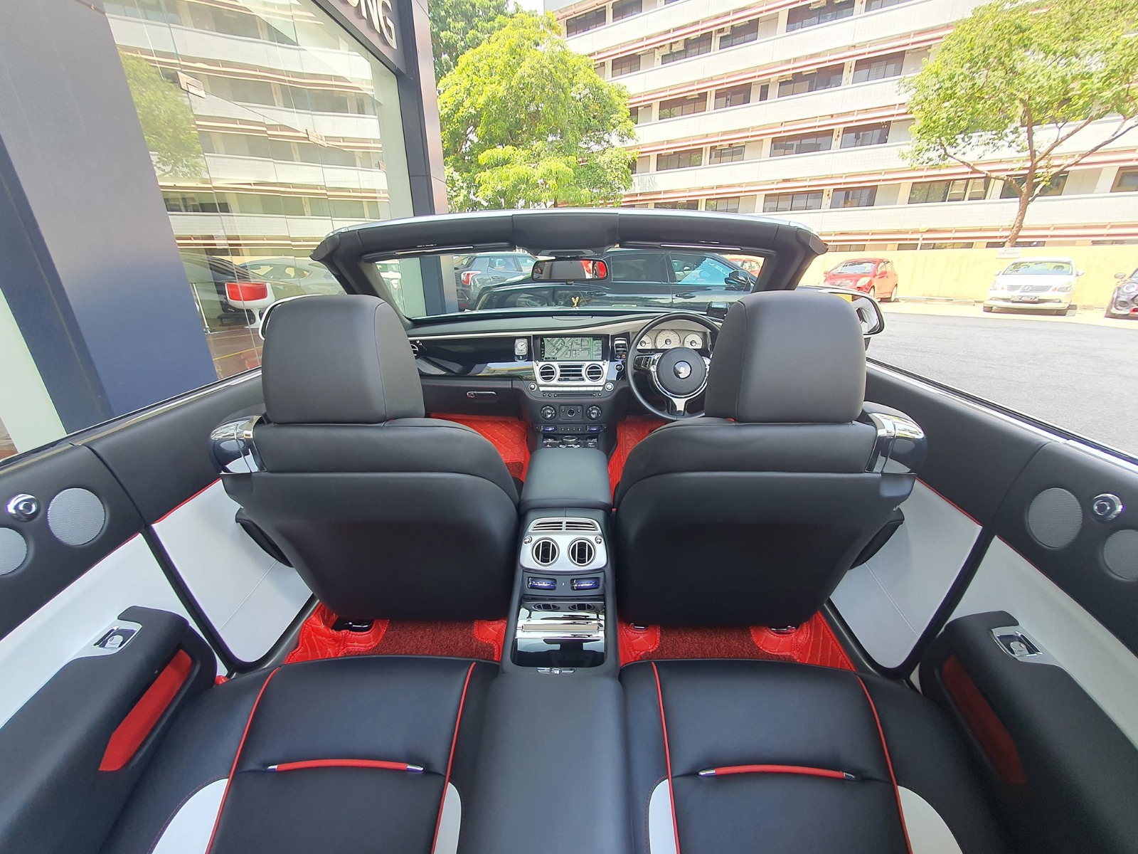 Rolls Royce DAWN MY19