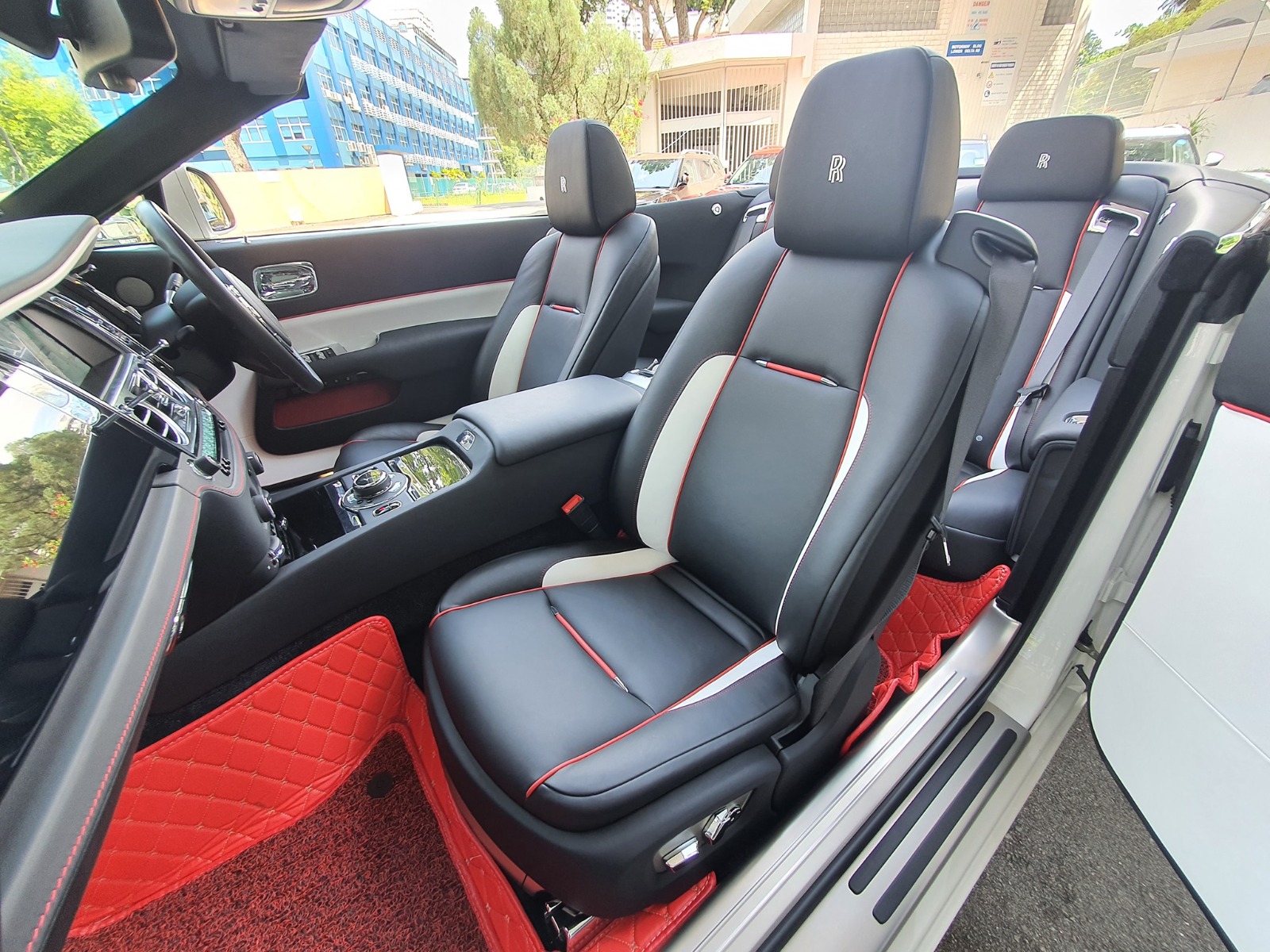 Rolls Royce DAWN MY19