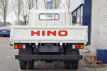 HINO 300-714 SC 4X2 SIDED PLATFORM TRUCK