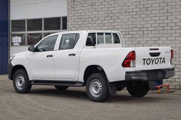 TOYOTA HILUX DC 3.0