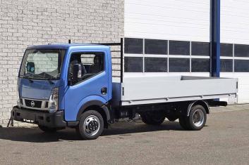 NISSAN CABSTAR NT400 4X2 CARGO TRUCK