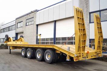 EUROMAX STI 120 4MD 8 AXLE LOWBED TRAILER