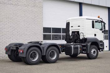MAN TGS 33.400 BBS-WW 6X4 TRACTOR HEAD