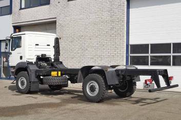 MAN TGM 18.240 BB 4X4 CHASSIS CABIN LHD