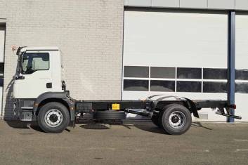 MAN TGM 18.240 BB 4X2 CHASSIS CABIN