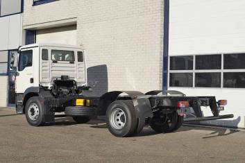 MAN TGM 18.240 BB 4X2 CHASSIS CABIN