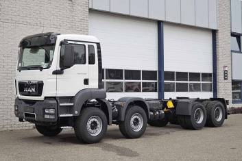 MAN TGS 41.400 BB-WW 8X4 CHASSIS CABIN
