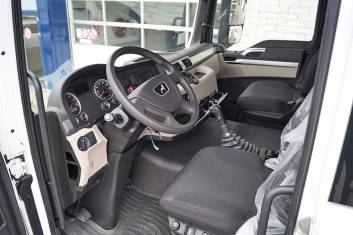 MAN TGS 41.400 BB-WW 8X4 CHASSIS CABIN