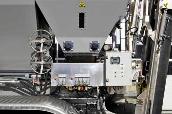 MAN TGS 41.400 BB-WW 8X4 CONCRETE MIXING PLANT 