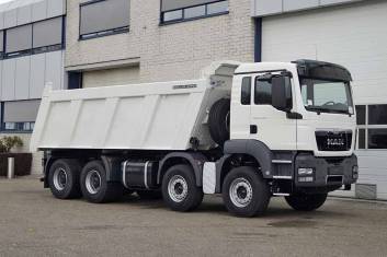 MAN TGS 41.400 BB-WW 8X4 TIPPER TRUCK