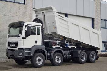 MAN TGS 41.400 BB-WW 8X4 TIPPER TRUCK