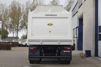 MAN TGS 41.400 BB-WW 8X4 TIPPER TRUCK