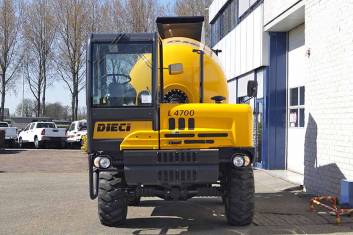 DIECI L-4700 4X4 SELF LOADING CONCRETE MIXER