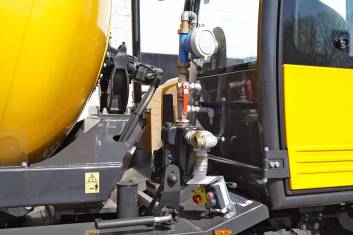 DIECI L-4700 4X4 SELF LOADING CONCRETE MIXER
