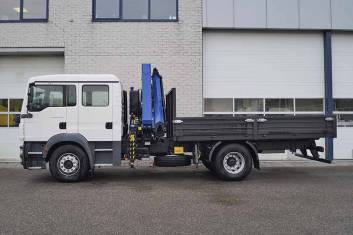 MAN TGM 18.330 BB 4X2 CREW CAB WITH CRANE