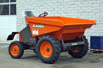 AUSA D150RM 4X2 FRONT DUMPER
