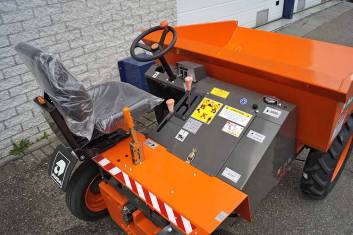 AUSA D150RM 4X2 FRONT DUMPER