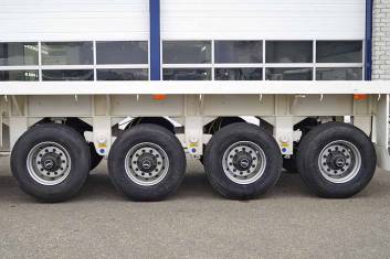 CIMC 4 AXLE FLATBED TRAILER