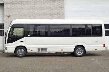 TOYOTA COASTER 22S 4x2 MINI BUS DE LUXE