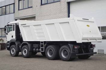 MAN TGS 41.400 BB-WW 8X4 TIPPER TRUCK
