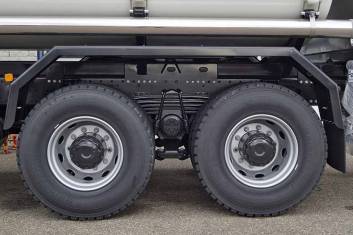 MAN TGS 41.400 BB-WW 8X4 FUEL TANK TRUCK
