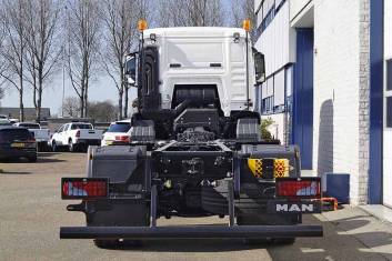 MAN TGS 33.400 BB-WW 6X6 CHASSIS CABIN