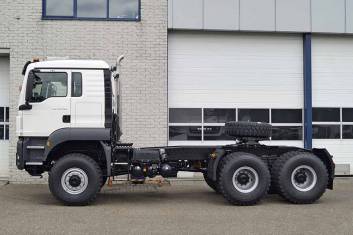 MAN TGS 40.480 BBS-WW AT 6X6 TRACTOR HEAD