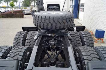 MAN TGS 40.480 BBS-WW AT 6X6 TRACTOR HEAD