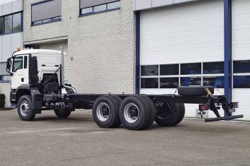 MAN TGS 33.400 BB-WW 6X4 CHASSIS CABIN