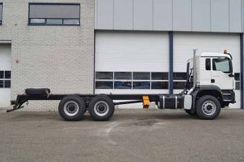 MAN TGS 33.400 BB-WW 6X4 CHASSIS CABIN