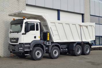 MAN TGS 41.400 BB-WW 8X4 TIPPER TRUCK