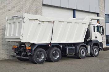MAN TGS 41.400 BB-WW 8X4 TIPPER TRUCK