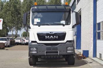MAN TGS 41.400 BB-WW 8X4 TIPPER TRUCK