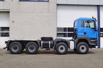 MAN TGS 41.400 BB-WW 8X4 CHASSIS CABIN