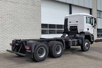 MAN TGS 33.360 BB-WW 6X6 CHASSIS CABIN RHD