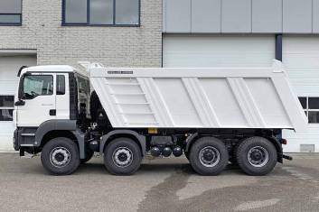 MAN TGS 41.400 BB-WW 8X4 TIPPER TRUCK