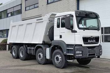 MAN TGS 41.400 BB-WW 8X4 TIPPER TRUCK