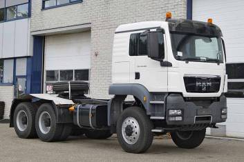 MAN TGS 40.480 BBS-WW 6X6 TRACTOR HEAD RHD