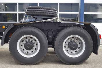 MAN TGS 40.480 BBS-WW 6X6 TRACTOR HEAD RHD