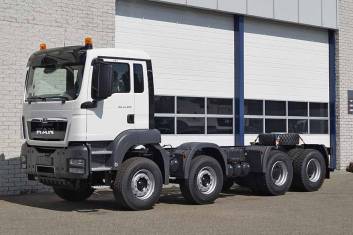 MAN TGS 41.400 BB-WW 8X4 CHASSIS CABIN