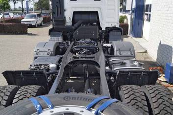 MAN TGS 41.400 BB-WW 8X4 CHASSIS CABIN