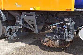 MAN TGM 18.330 BB 4X2 AIRPORT SWEEPER TRUCK